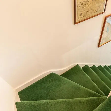 Lolgorien, West Cornwall, Sleeps 8 * Камборн