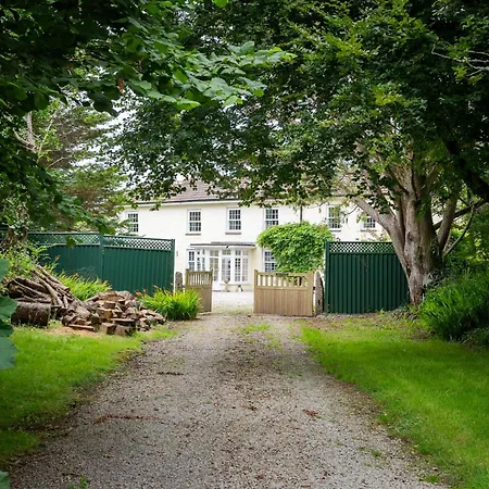 Вилла Lolgorien, West Cornwall, Sleeps 8 *