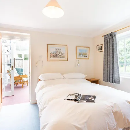 Вилла Lolgorien, West Cornwall, Sleeps 8 *