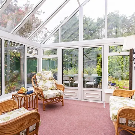 Вилла Lolgorien, West Cornwall, Sleeps 8 *