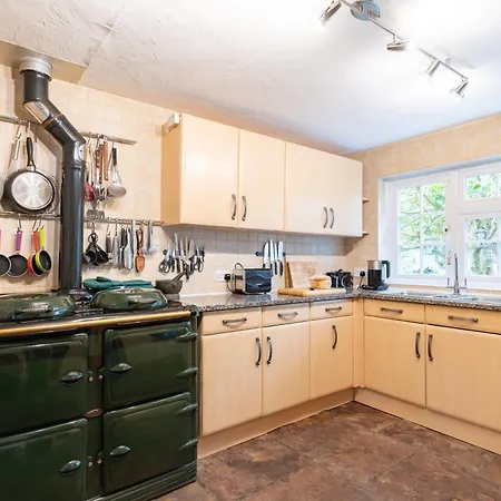 Lolgorien, West Cornwall, Sleeps 8 Камборн